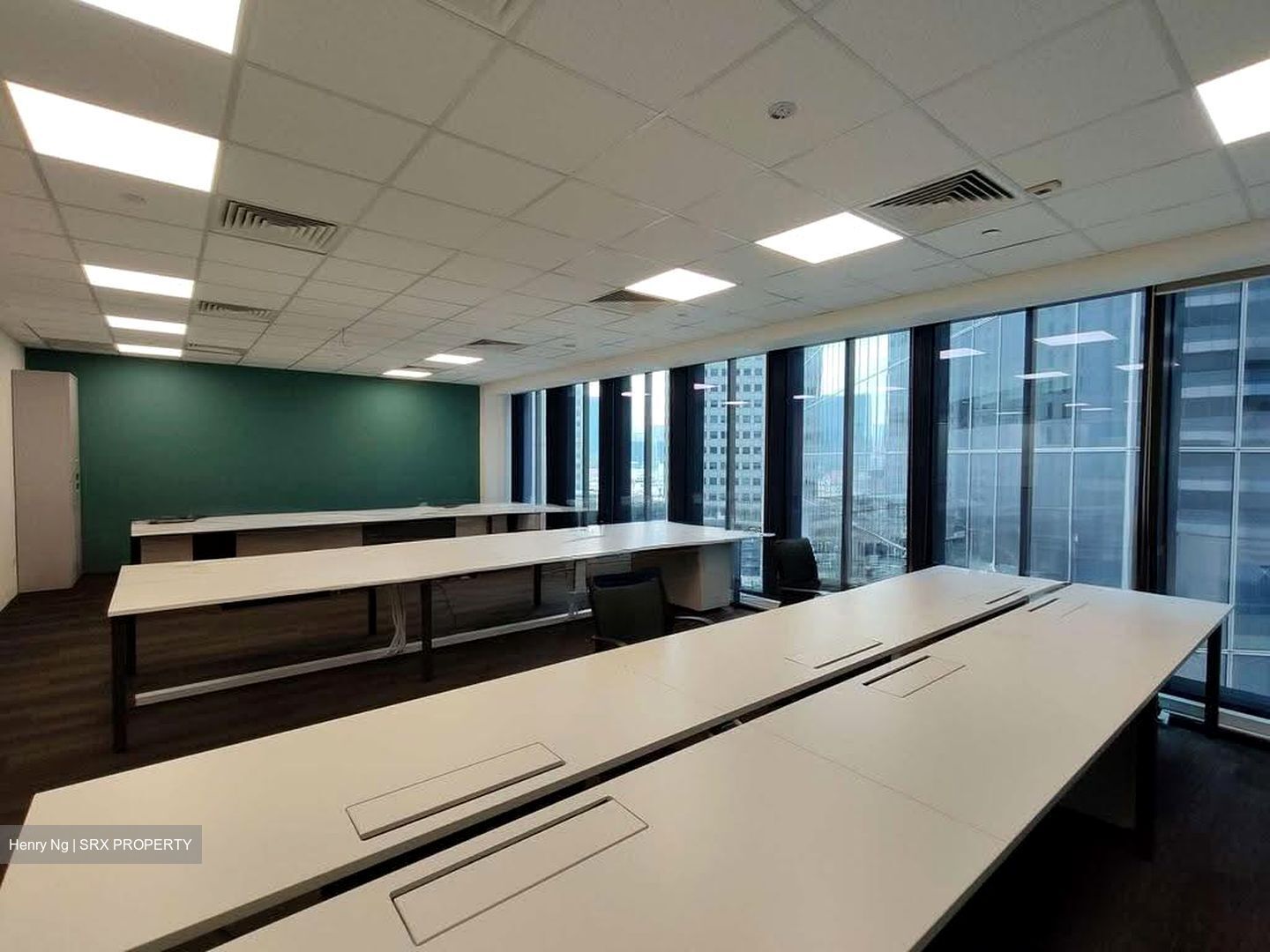 Chevron House (D1), Office #614478731